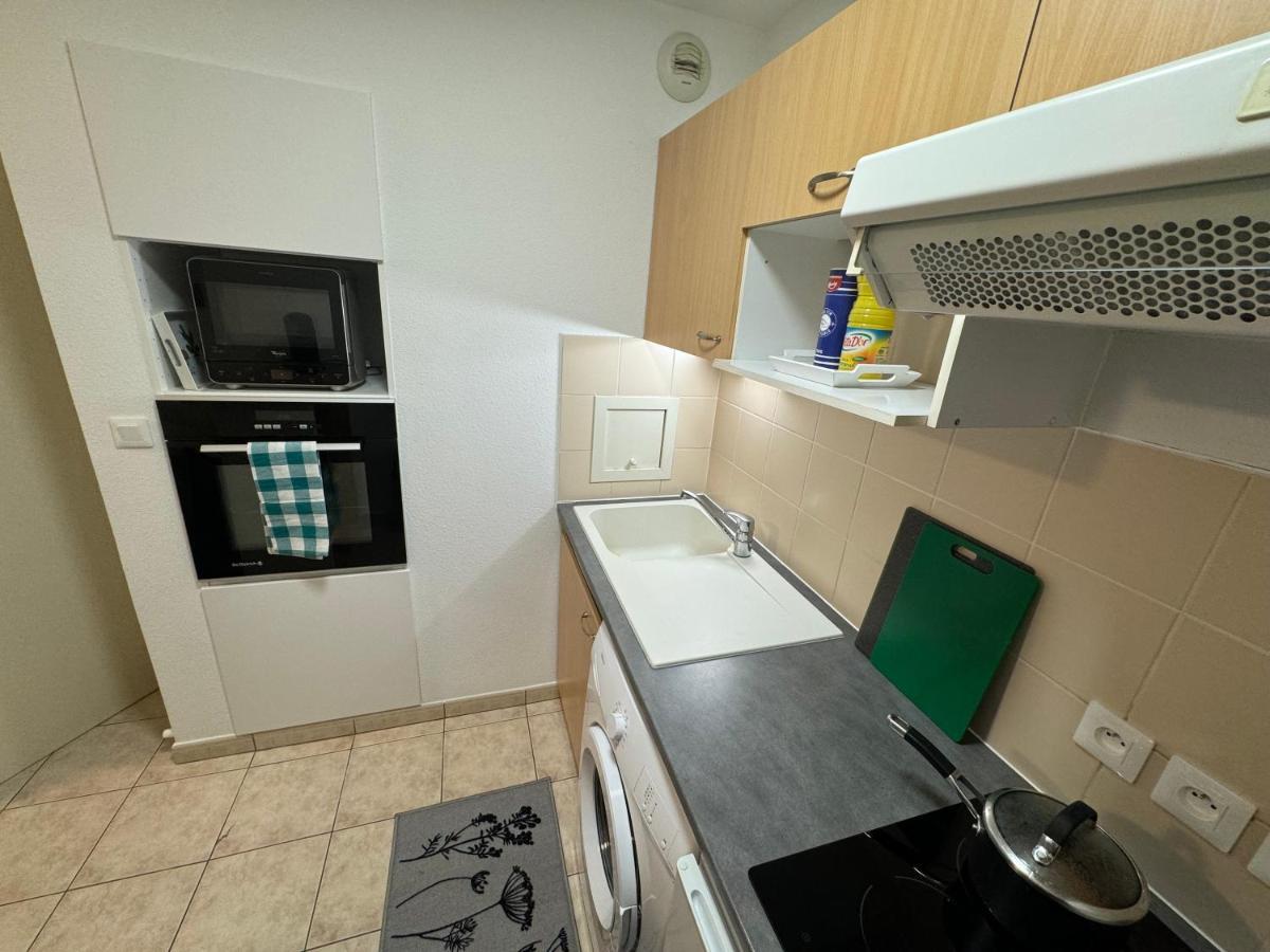 Appartement Calme Avec Balcon, A 4Km Du Centre, Parking, Wi-Fi, Netflix Gratuit Strasbourg Exterior photo